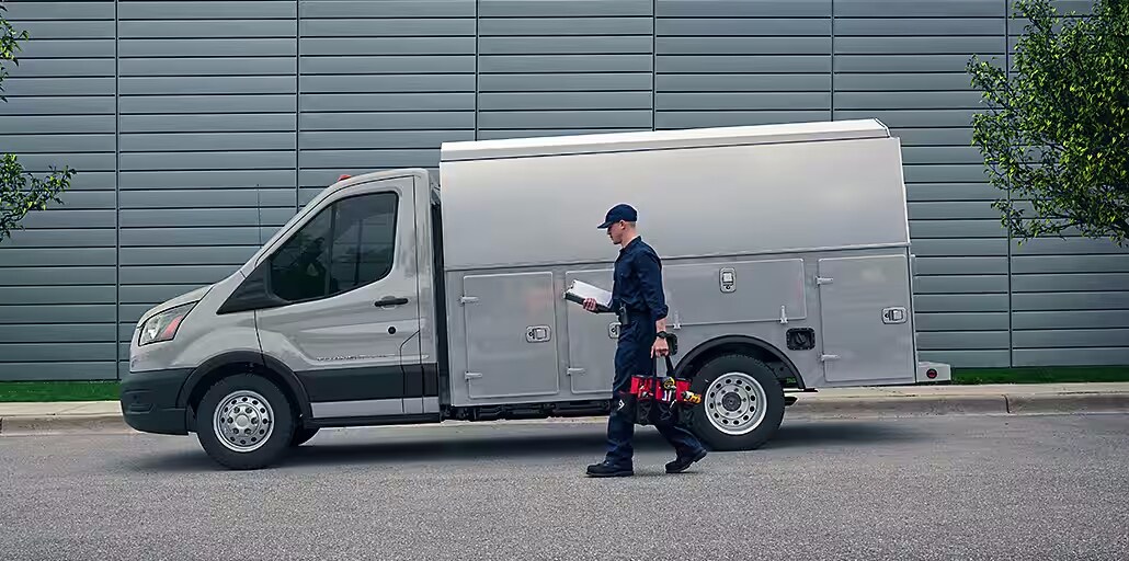 transit-chassis-option-service-body-2.jpg