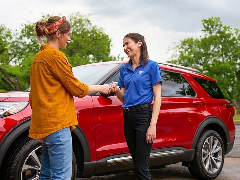 Ford%20Pick%20Up%20and%20Delivery.jpg