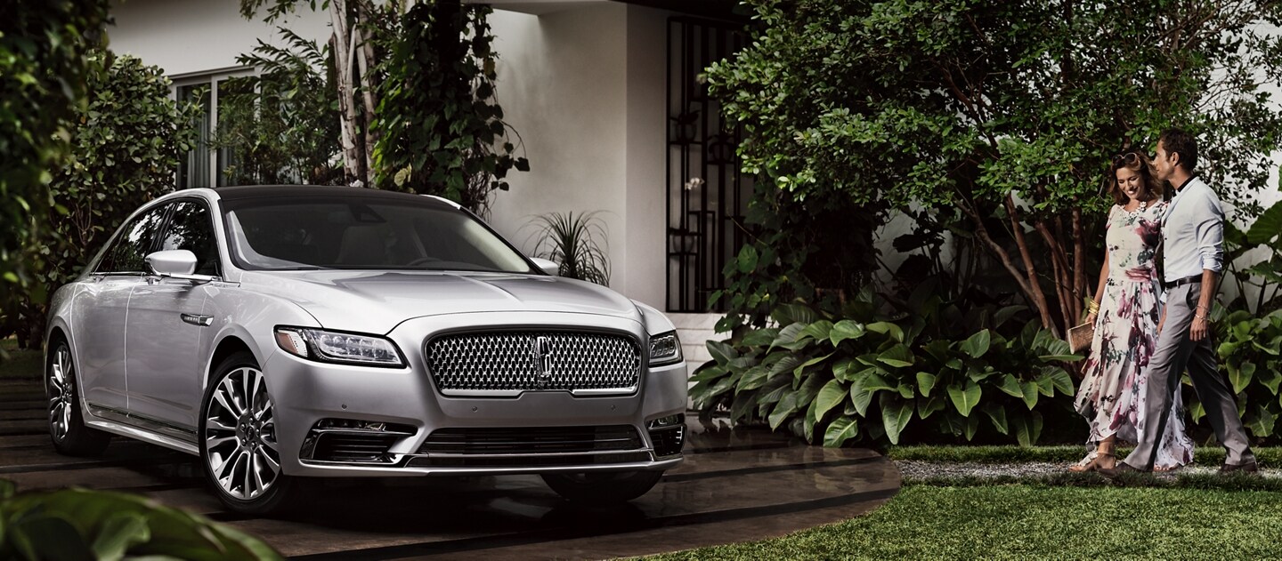 lincoln continental.jpg