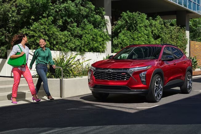 Red 2024 Chevy Trax Red 2024 Chevy Trax