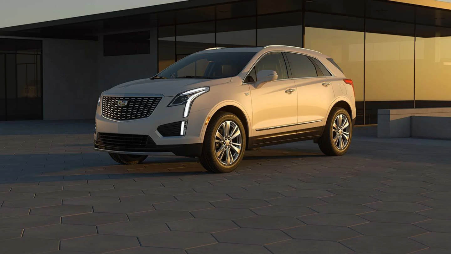 2023 Cadillac XT5 parked