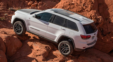 LEGENDARY Jeep BRAND AVAILABLE 4X4 CAPABILITY