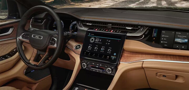 grand cherokee technology