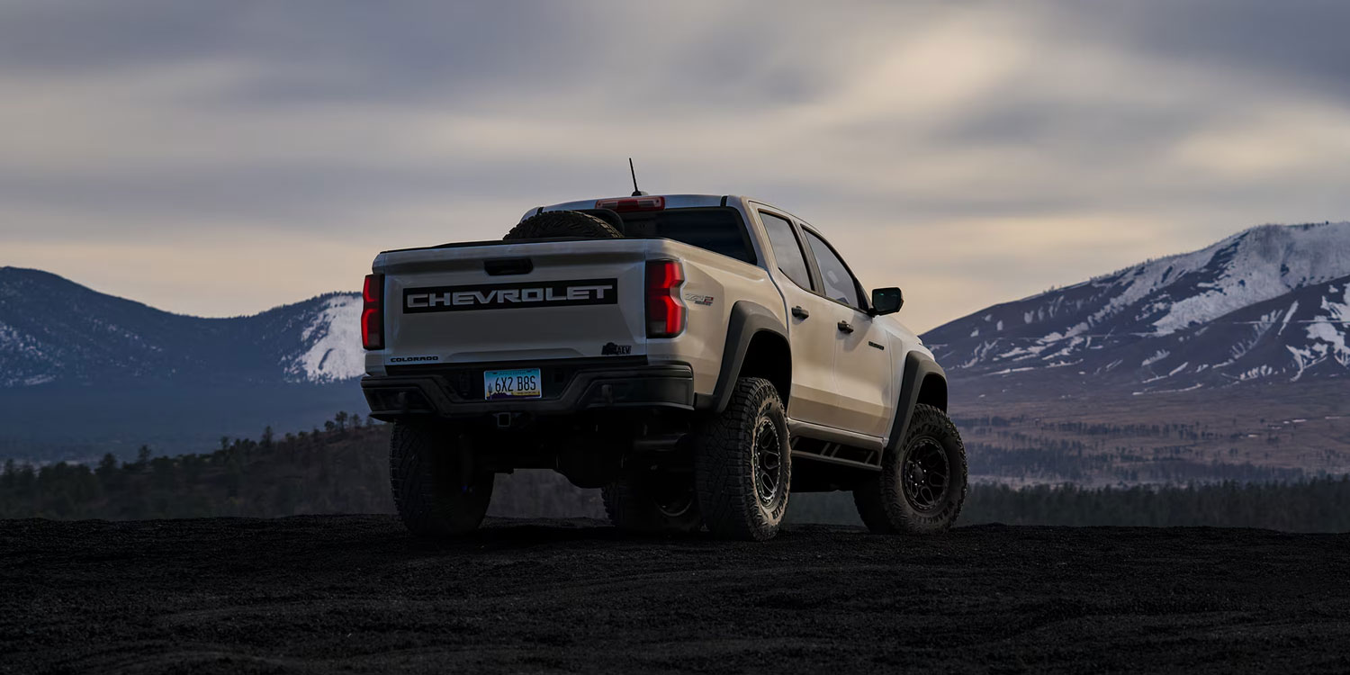 2025 Chevy Colorado ZR2 back 2025 Chevy Colorado ZR2 back
