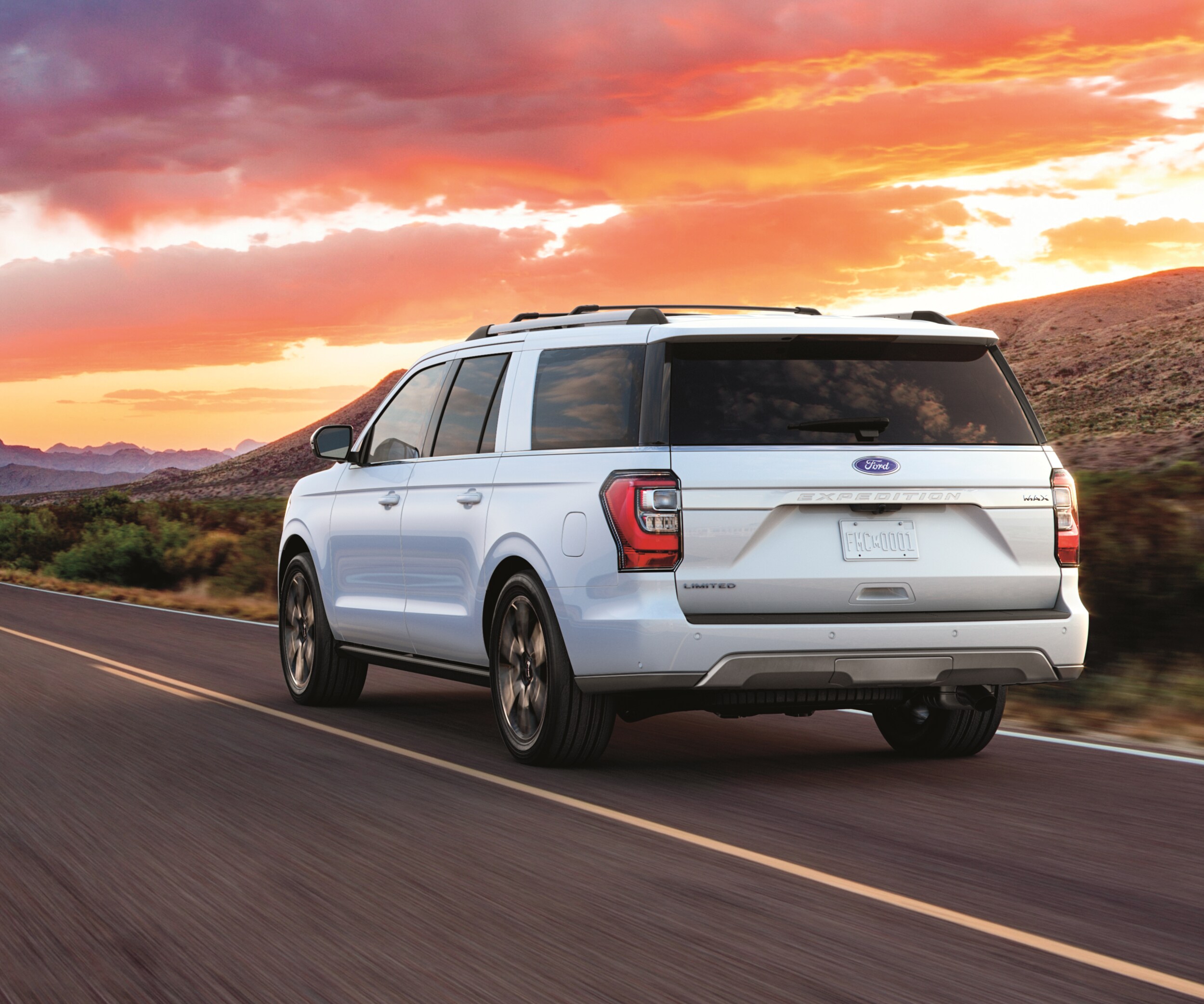 2021-Ford-Expedition-2.png