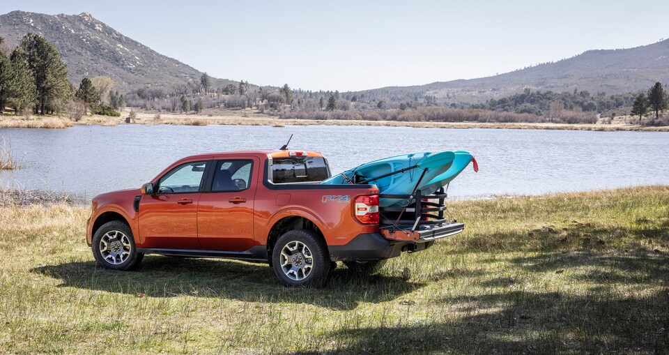 2022-Ford-Maverick-Lariat-SuperCrew-Truck-L02.jpeg