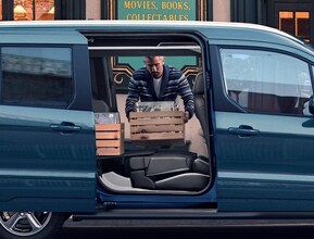 dual sliding side doors