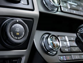 Class-Exclusive Pro Trailer Backup Assist