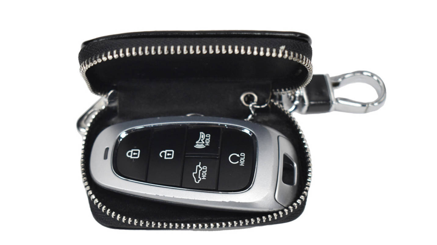 Picture of a Hyundai key fob