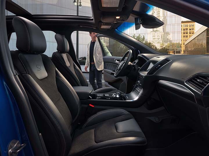 2019 Ford Edge interior room 2019 Ford Edge interior room