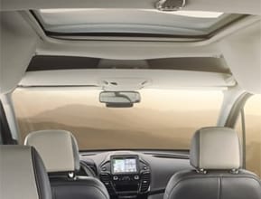 panoramic fixed-glass vista roof