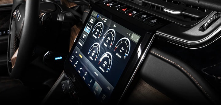 grand cherokee technology