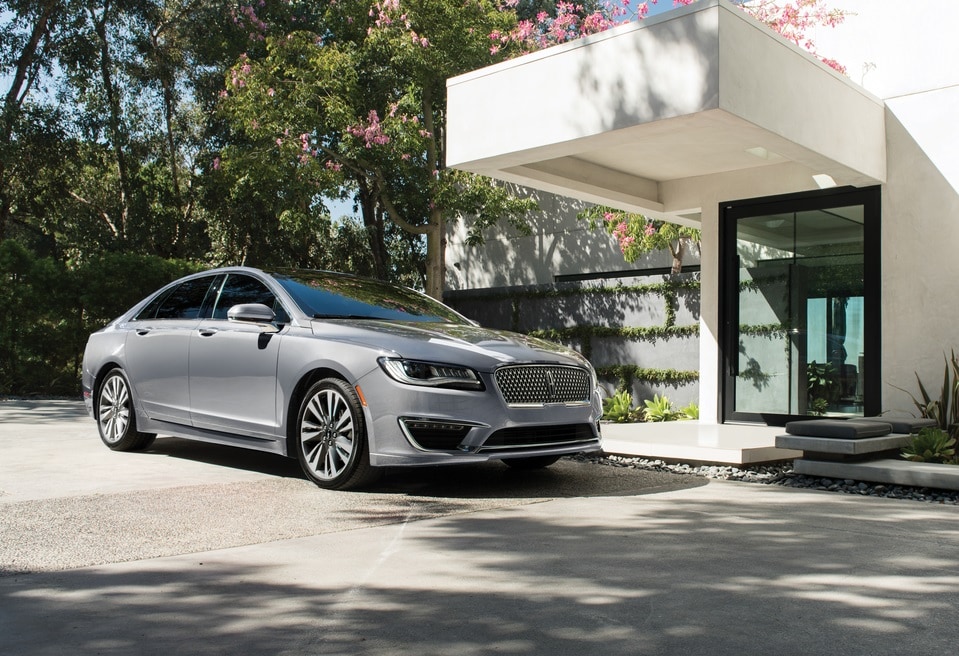 Lincoln MKZ Long View