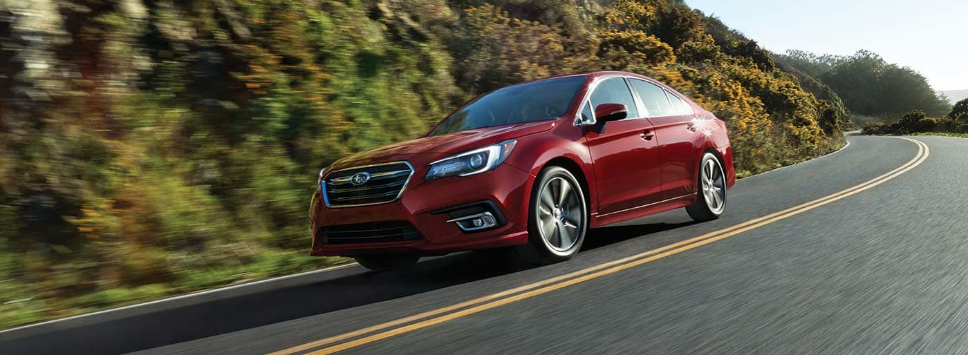 2018-Legacy-Sedan_03.jpg