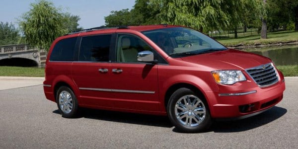 2011 chrysler town country new hampshire.jpg