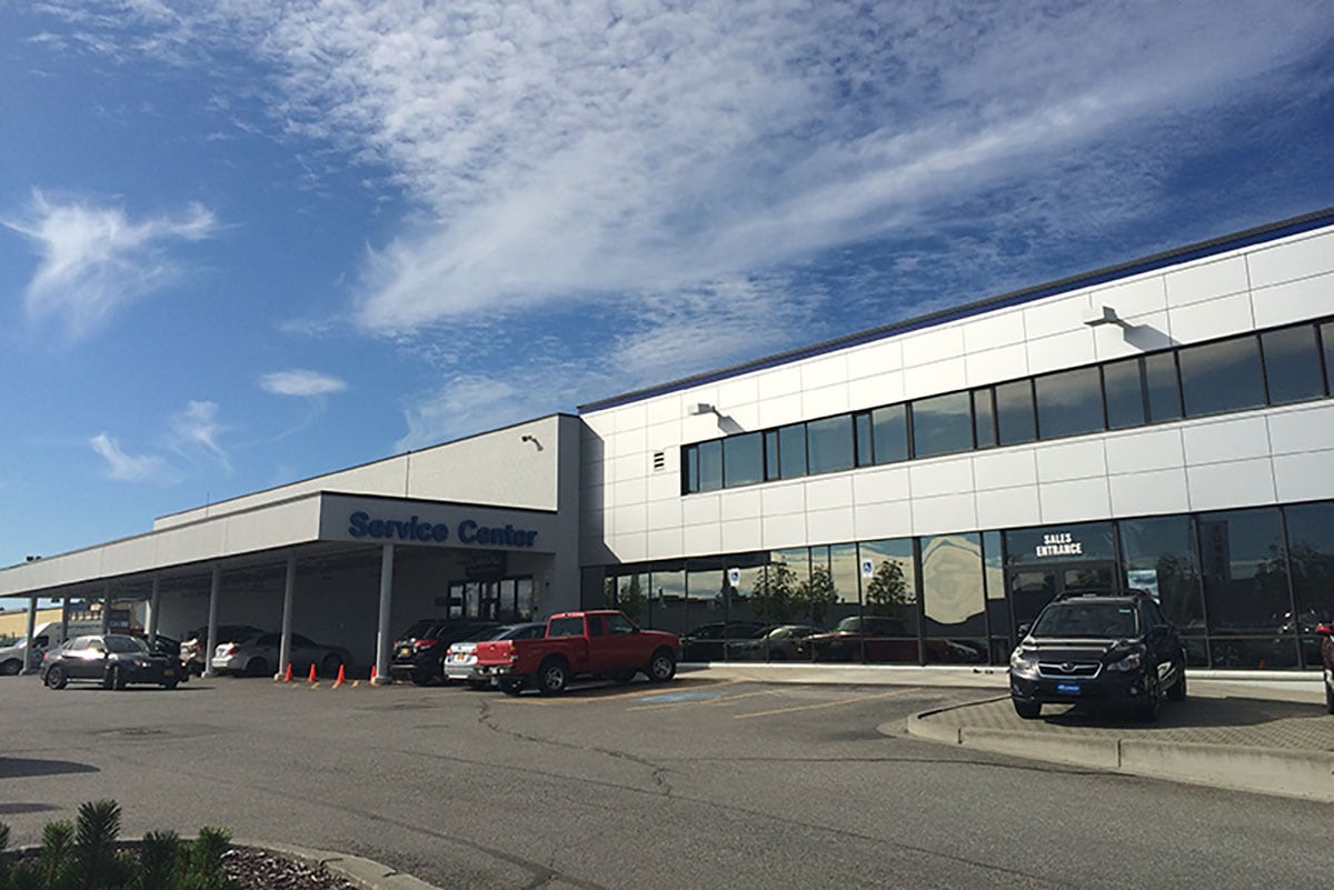 subaru_store_front.jpg