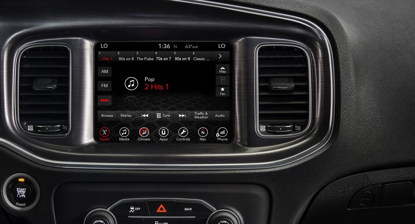 2018-dodge-charger-technology-hdradio.jpg.image.1440.jpg