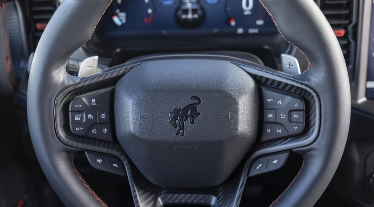 Bronco%20Raptor%20Steering%20Wheel.png