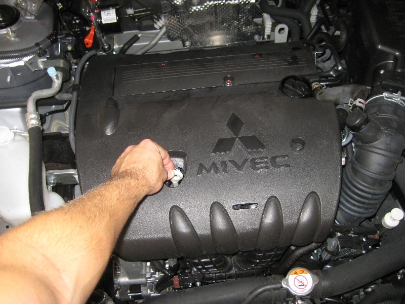 Cortese Mitsubishi Oil Change
