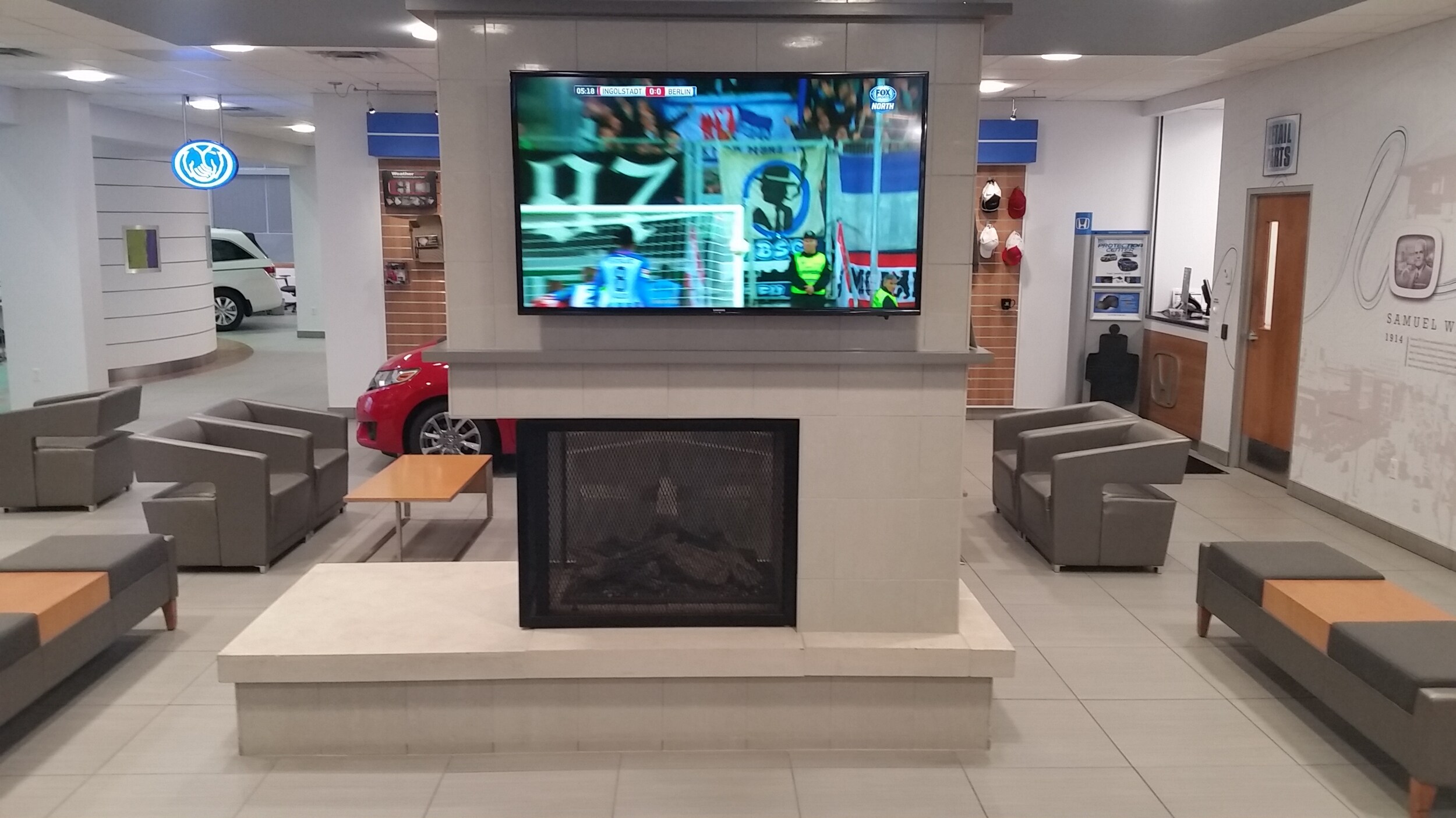 Service Waiting Area