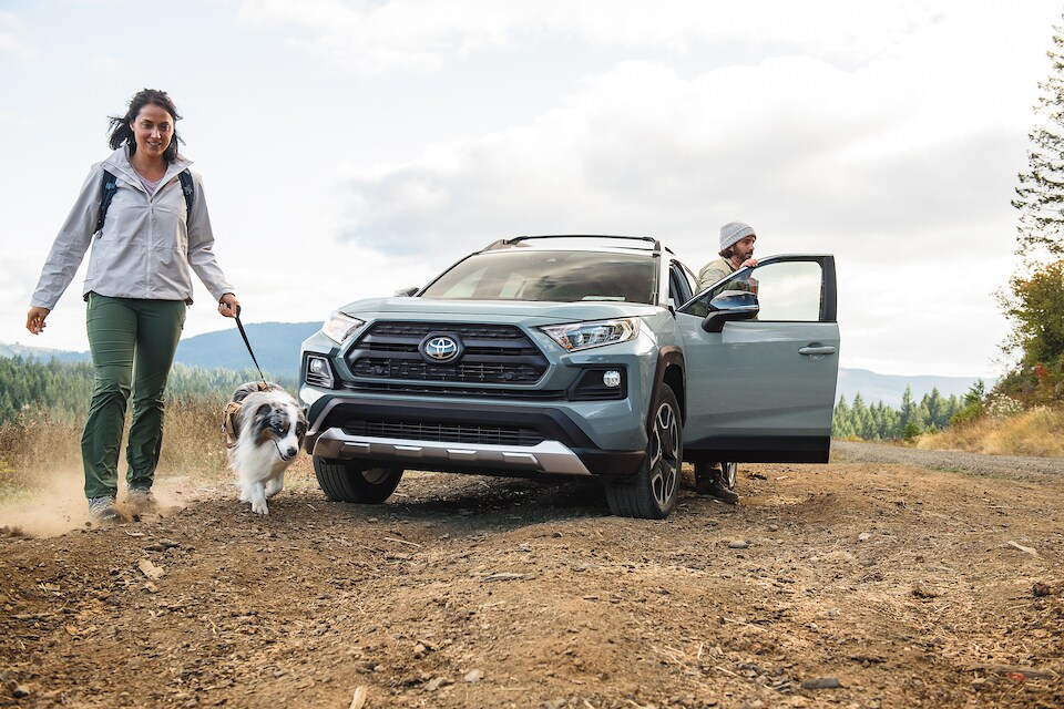 2019-Toyota-RAV4-Adventure-SUV-L05.jpeg