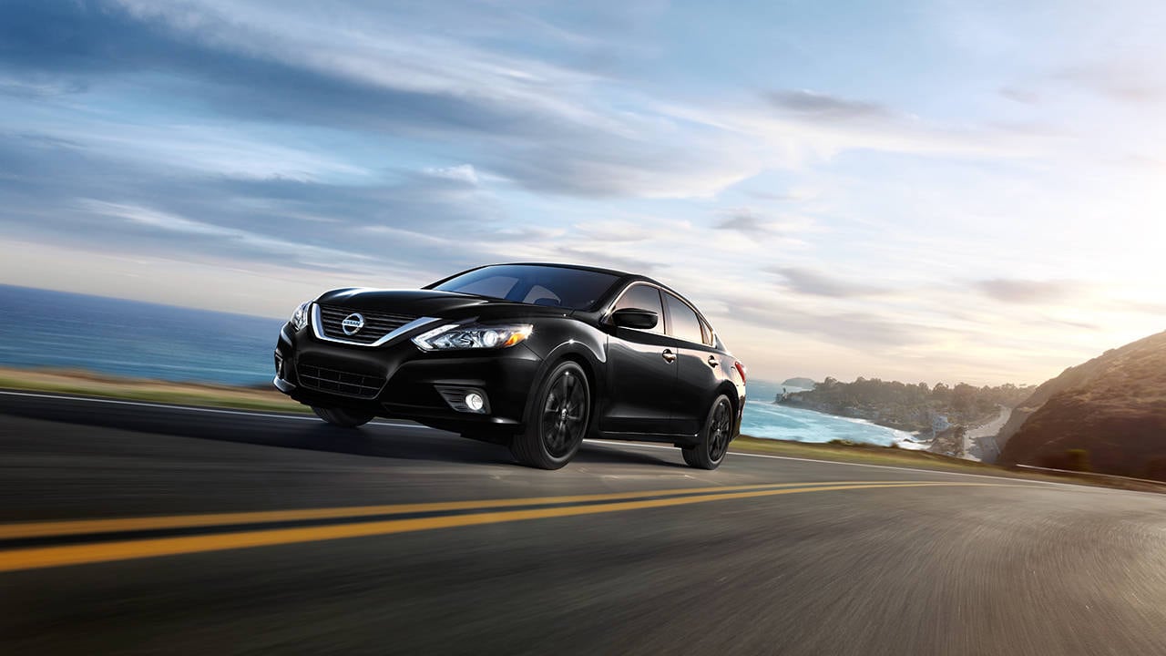 2017-nissan-altima-Peoria.jpg