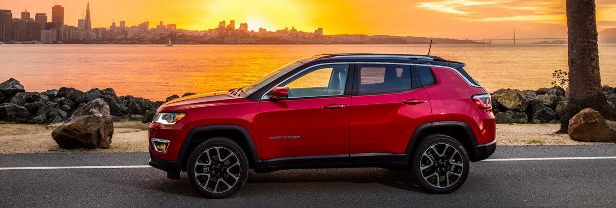 2018 Jeep Compass profile CROP.jpg