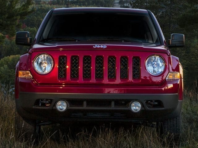 2017 Jeep Patriot grill.jpg