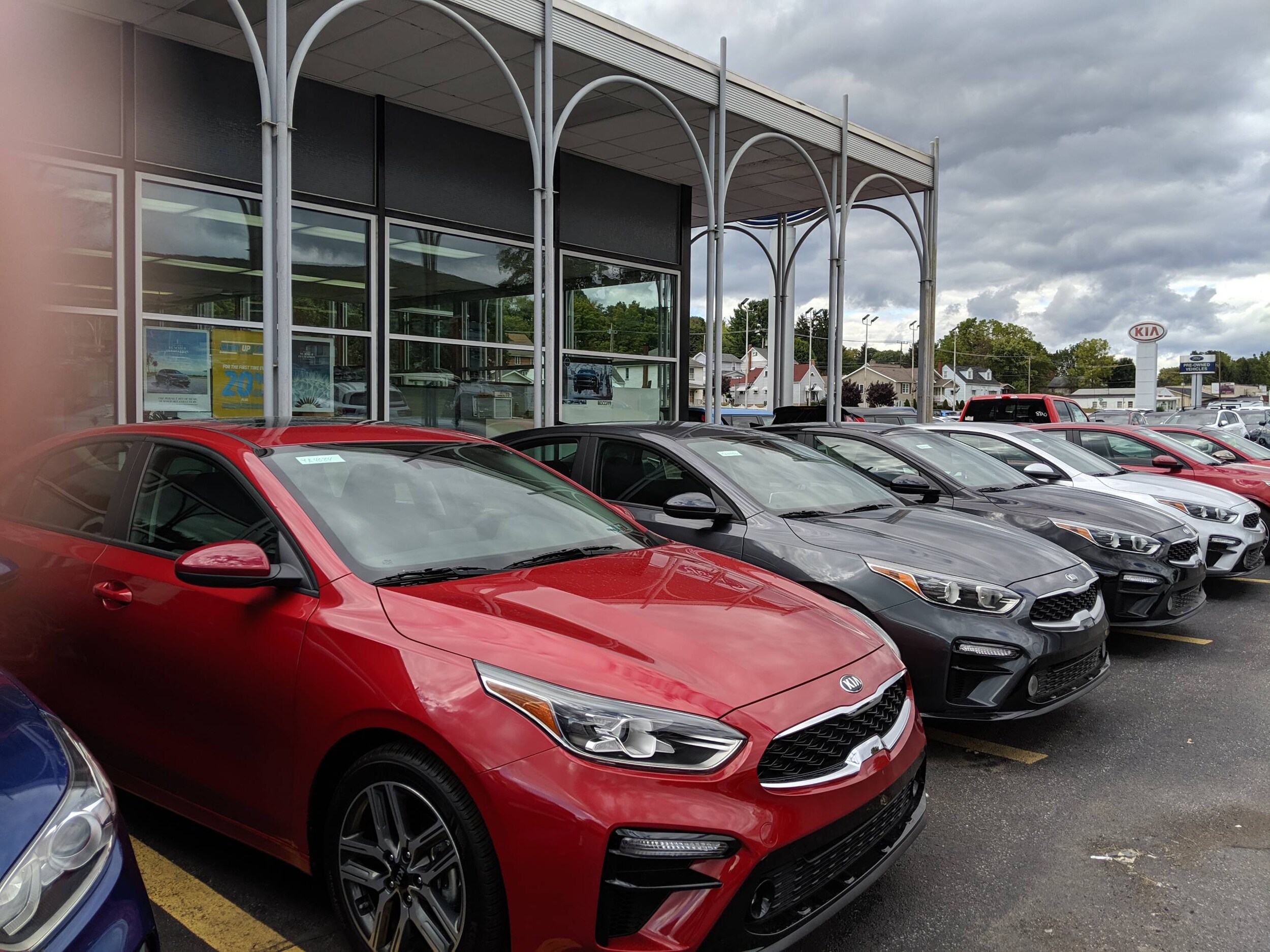 Outside Kia 2.jpg