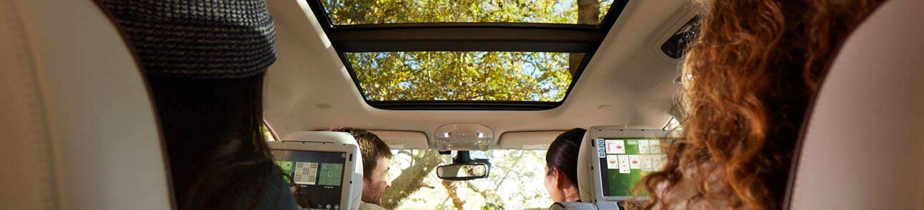 PacificaInterior.jpg 2017 Chrysler Pacifica Interior