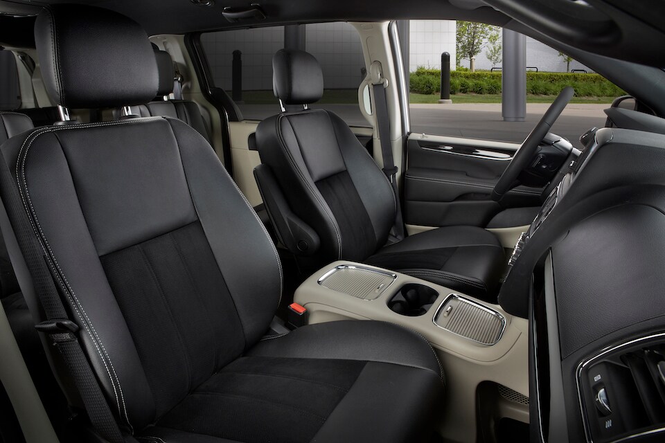 Dodge Grand Caravan Interior.jpg