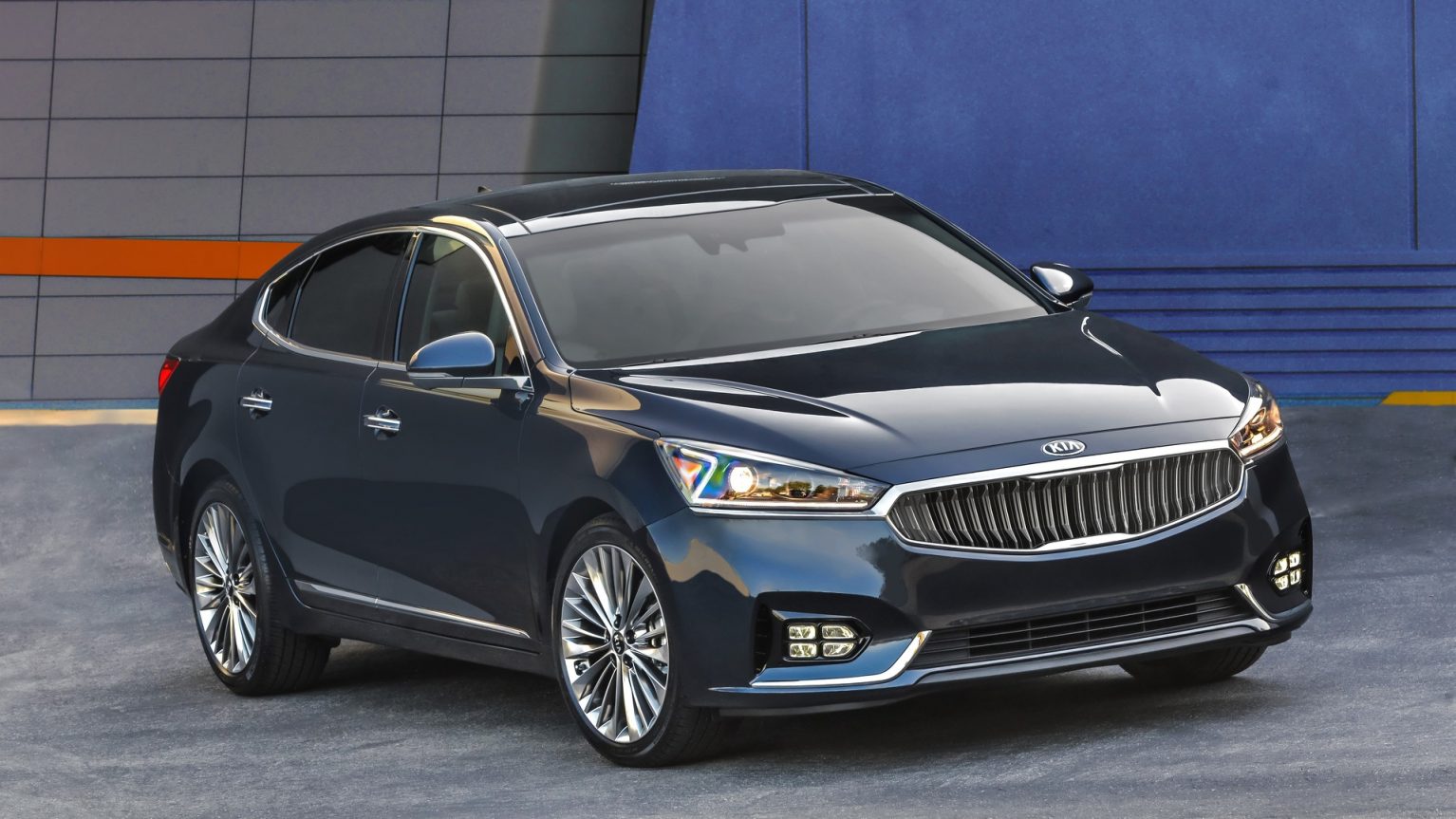 2019 Kia Cadenza Luxury Vehicle 2019 Kia Cadenza Luxury Sedan
