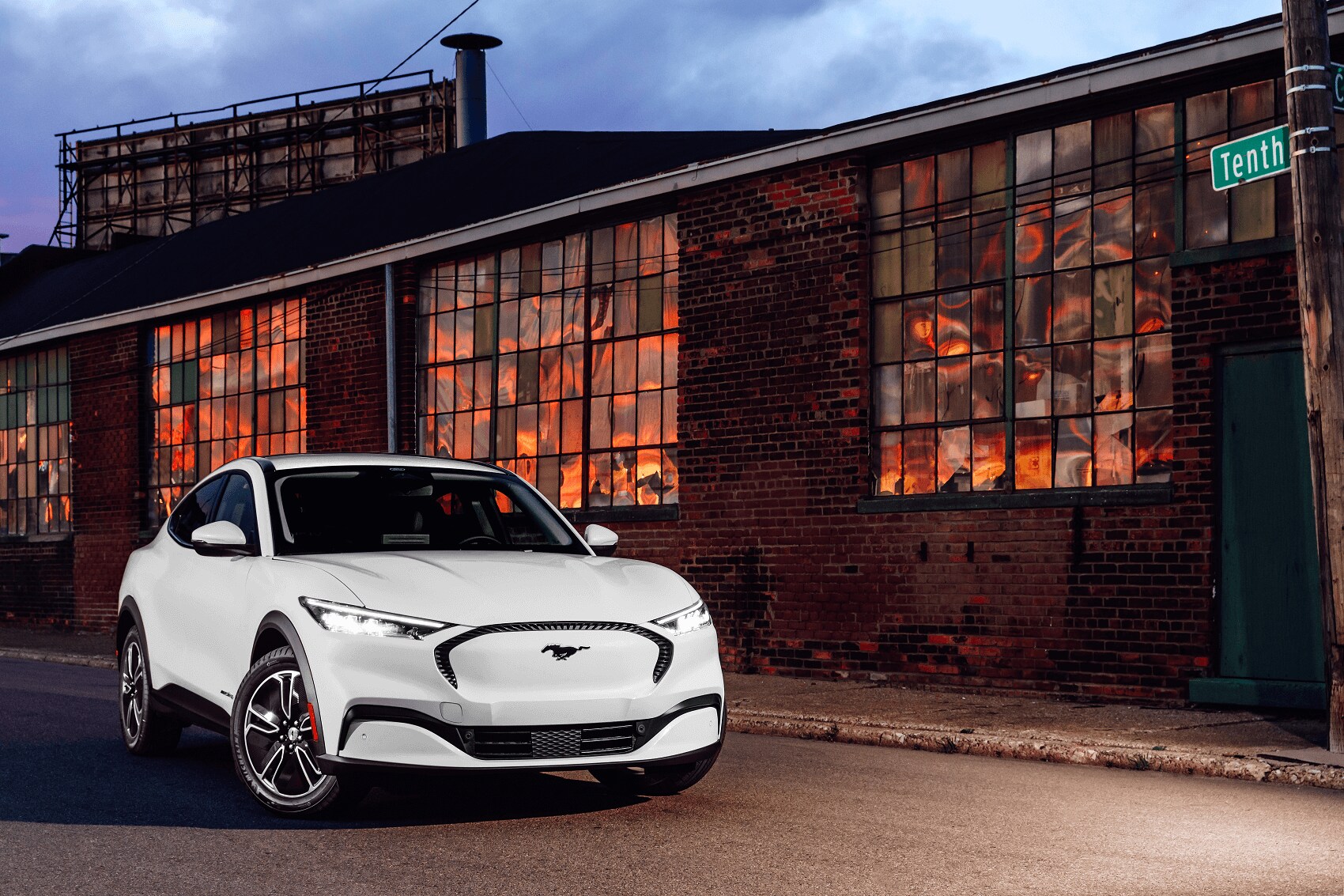 Electric Vehicle Dealer near Rockwood MI