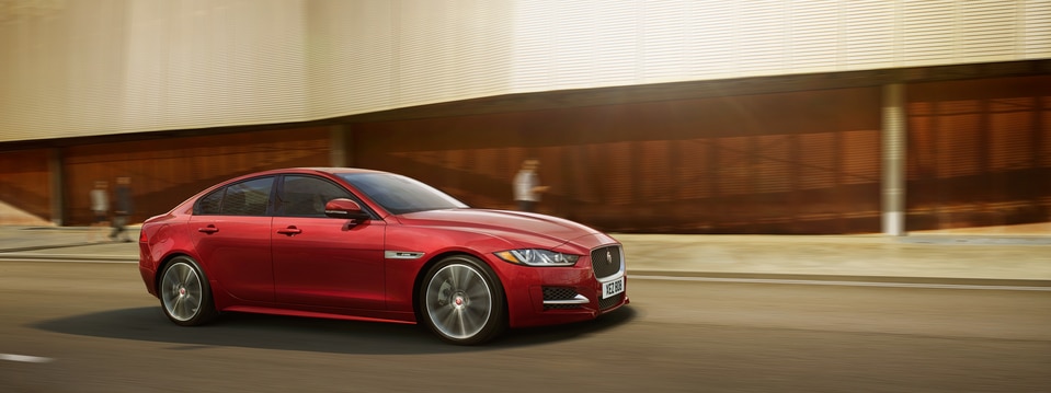 2018-Jaguar-XE-Base-Sedan-L01.png