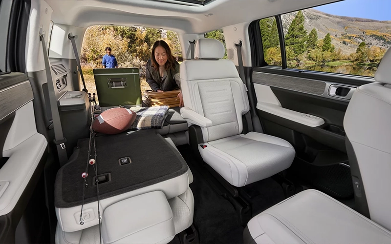 Hyundai Santa Fe Interior