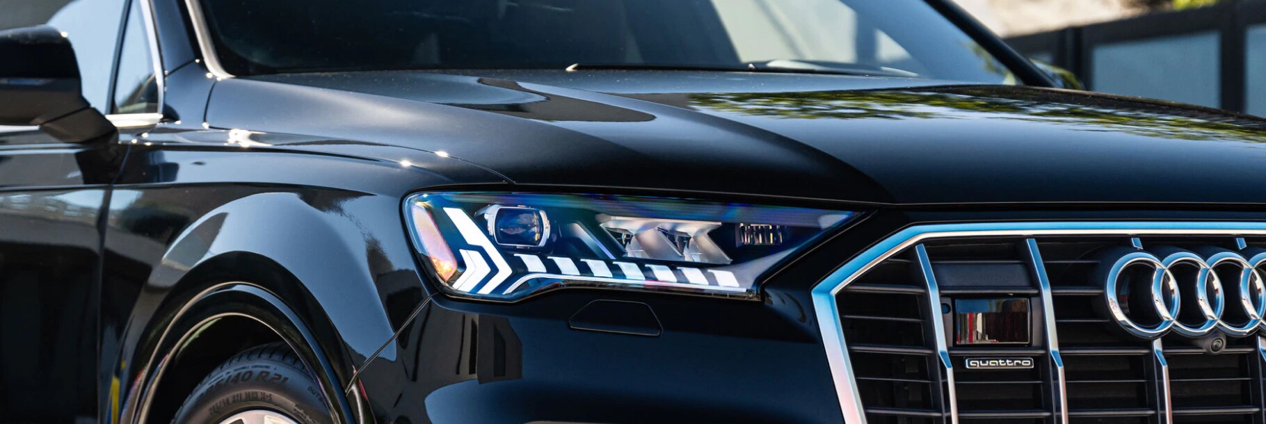 Audi-Q7-blue