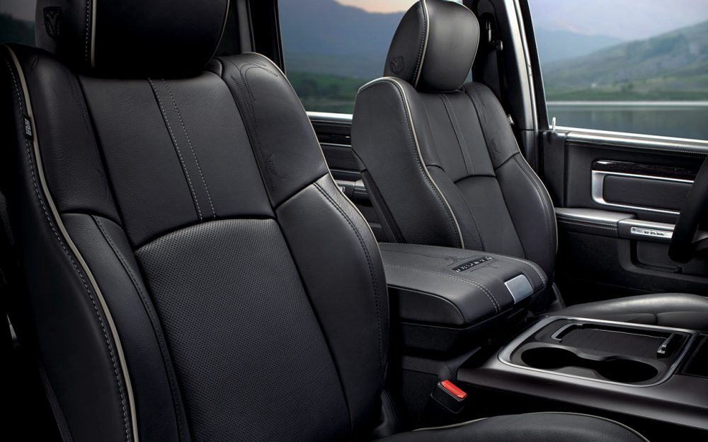 2018_Ram_1500_LeatherBucketSeats.jpg.image.1000.jpg