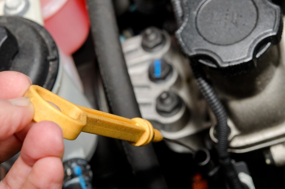 Oil Change in Edmonton, AB - Crosstown Dodge Chrysler Jeep Ram