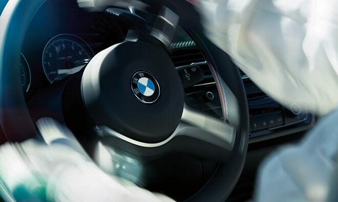 BMW M4 Steering BMW M4 Steering