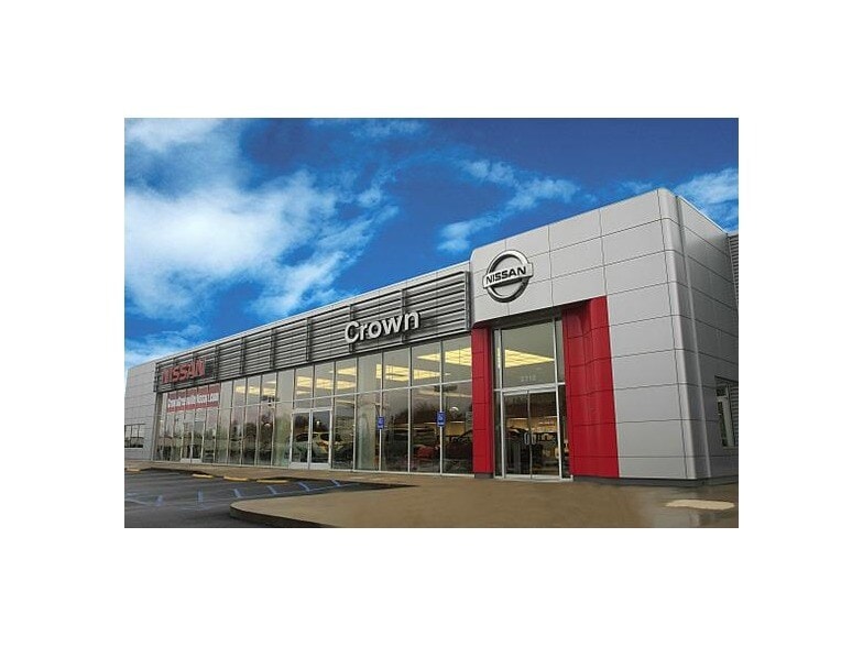 crown nissan front.jpg