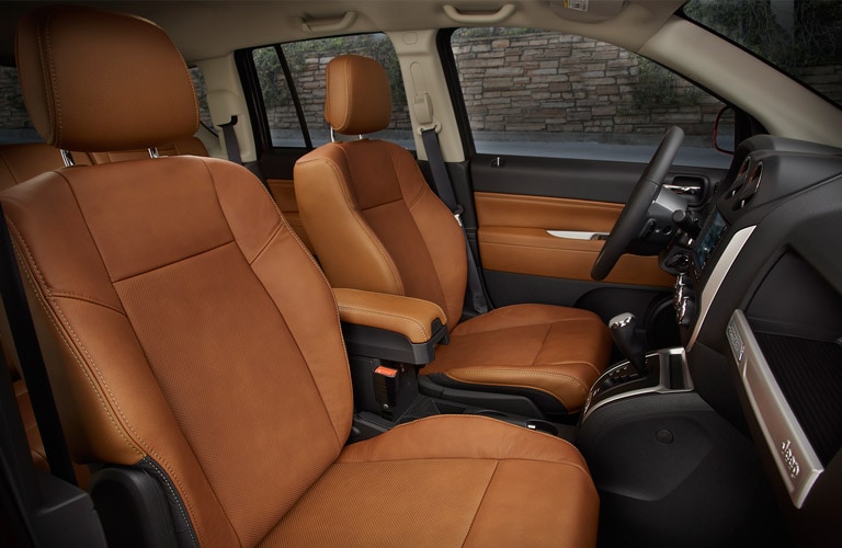2016-Jeep-Compass-B2.jpg