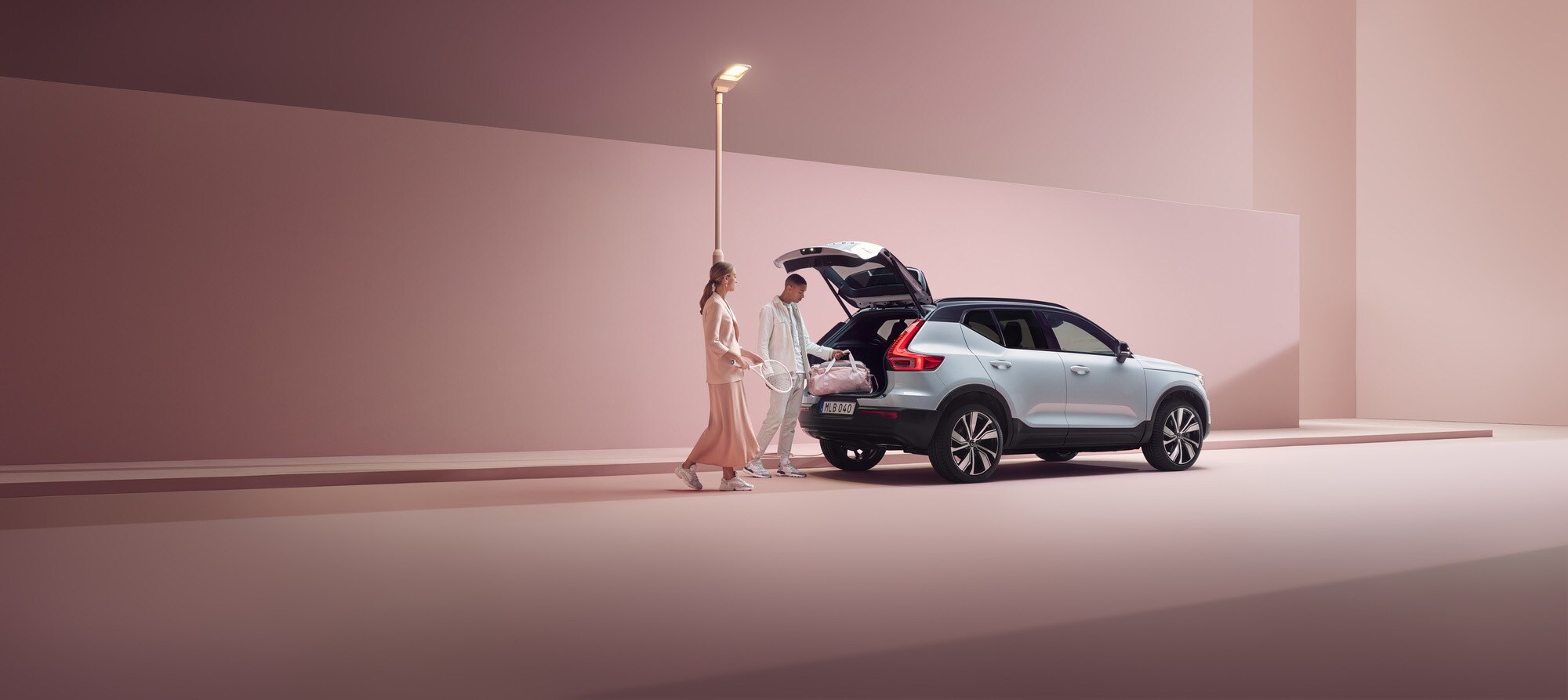 Light version-SUP0099_RT_US.jpg Chargepoint credits on select Recharge models at Culver City Volvo for a limited time