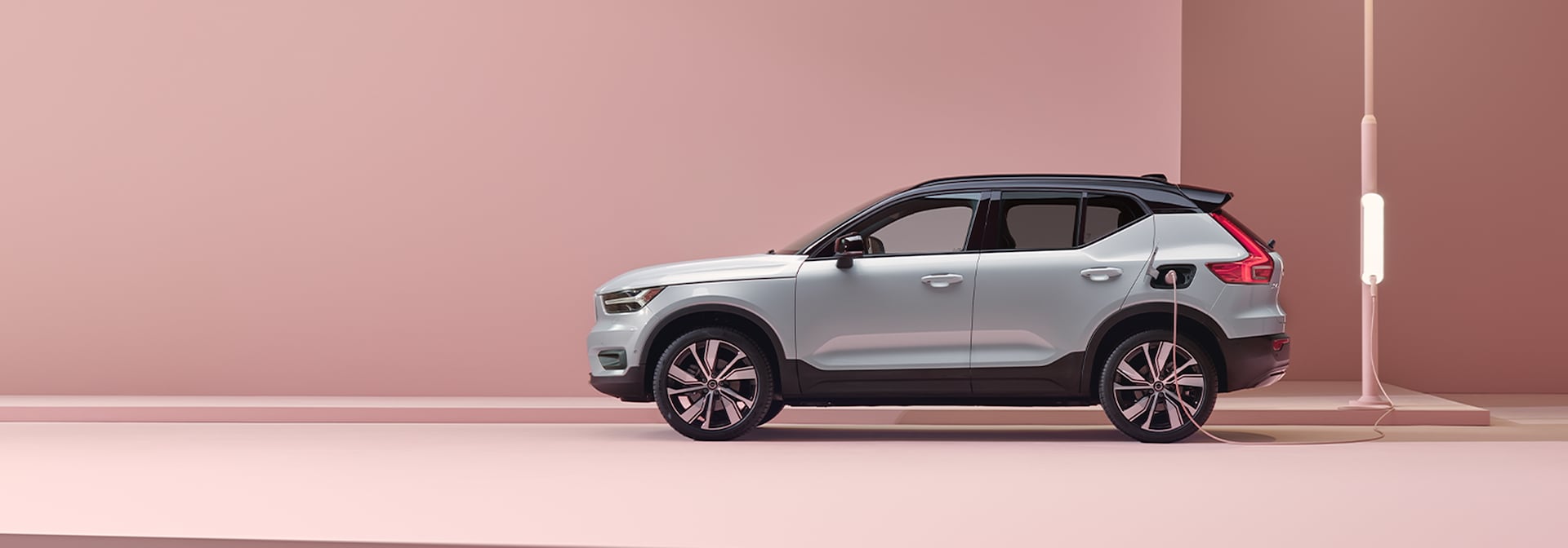education-hero-20x7.jpg Shop for your Volvo online and have your XC40 delivered to Culver City in 10 Days