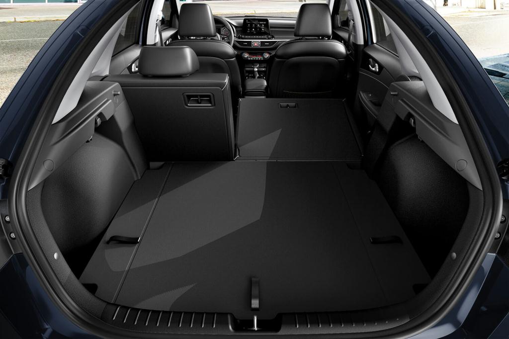 2020 Kia Forte 5 Interiors | Cardinal Kia 2020 Kia Forte 5 Interiors | Cardinal Kia