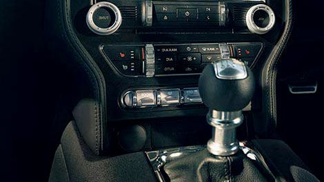 damerow-ford-transmission-fluid-vs-flush.jpg