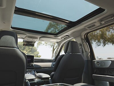 Lincoln Navigator Panoramic Vista Roof® Lincoln Navigator Panoramic Vista Roof®