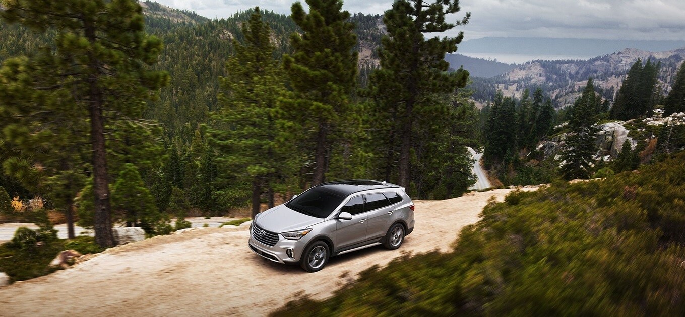 2018 Hyundai Santa Fe front CROP.jpg