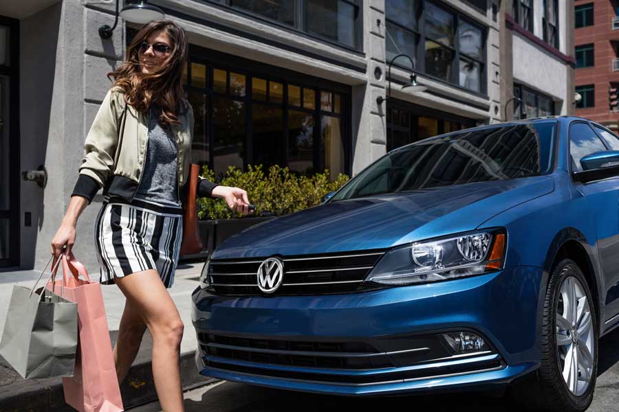 17-VW-Jetta.jpg