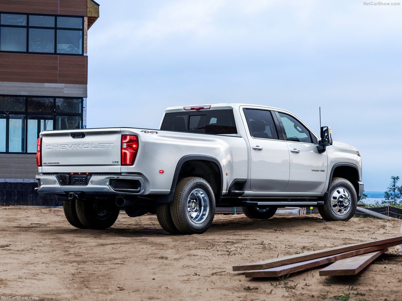 Chevrolet-Silverado_HD-2024-1280-09.jpg 2024 Silverado HD