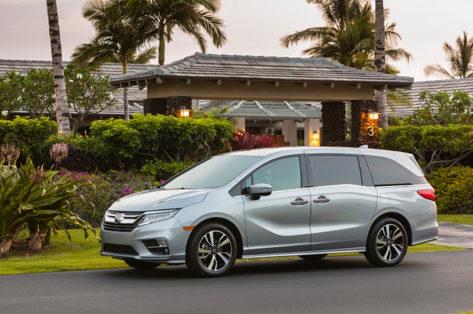 2019 Honda Odyssey Drivers Side View.PNG